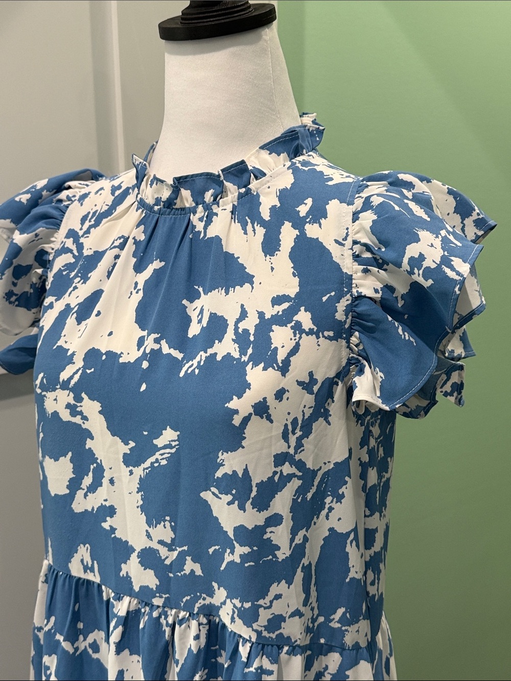 Pinch Blue and White Tiered Ruffle-Sleeve Midi Dress. Size S - Picture 5 of 8
